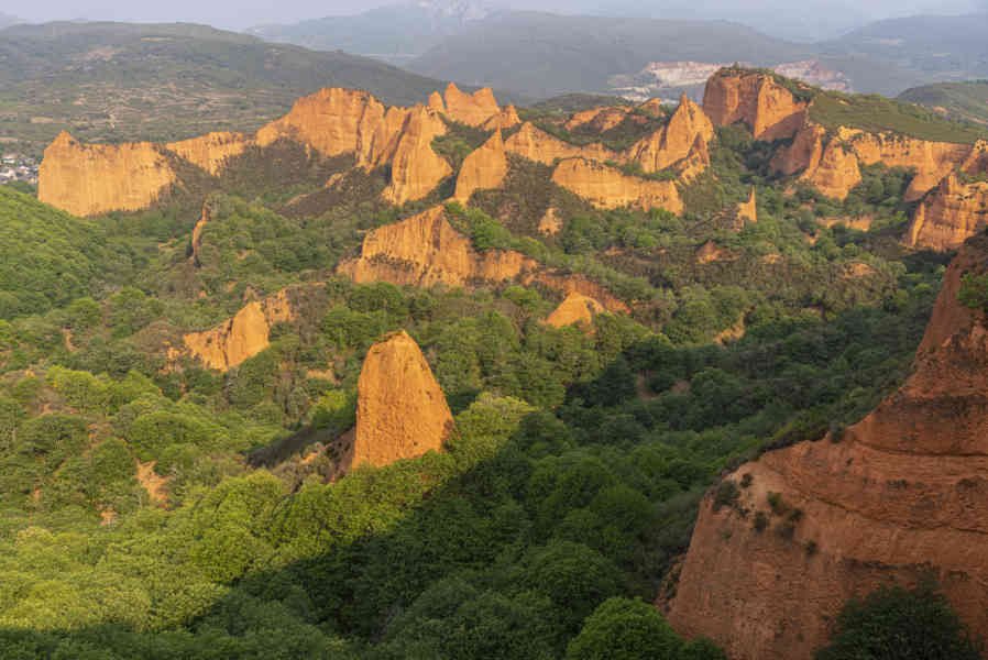 León 053 - las Médulas - monumento natural de las Médulas.jpg